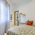 Cozy Getaway In Madrid