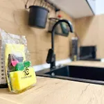 Cozy 2Bd Flat City Center + Ac
