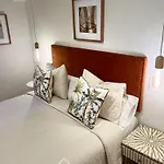 Myhousespain - Radiante Apartamento En Lavapies
