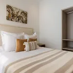 Trendy Malasana Apartment For 4 Ideal Madrid Getaway, Madera II