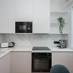 Lalatina I Calle Costanilla San Pedro 1Br 1Bh