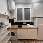 Centrally Located Flat In Madrid M80.8