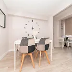 Elegant 6 Pax Apartment In Plaza Eliptica - Sm17