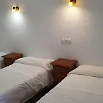 Hostal Ginebra -Madrid Centro Gran Via Sol-