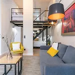 Precioso Duplex En Zona Vista Alegre En Madrid