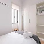 New Luxury Flat Next To Gran Via