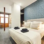 La Latina Style, By Presidence Rentals