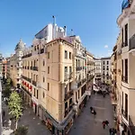 Bright- 1Bd 1Bth Furnished - Sol