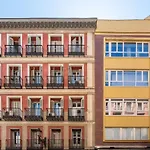Bright- 1Bd 1Bth Furnished - Sol