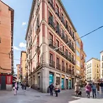 Bright- 1Bd 1Bth Furnished - Sol