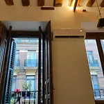Hortaleza 4, Preciso Estudio En Chueca Junto A La Gran Via De Madrid