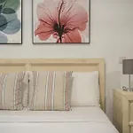 Cozy & Centric- 1Bd 1Bth- Salamanca