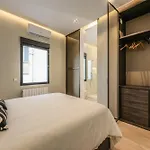 En El Corazon De Madrid, Casa Moderna