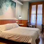 Hostal La Vera