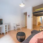 Apartamento Con Encanto En Malasana