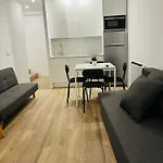 Bernabeu/ C.Universitaria Apartments