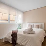 Chalet Independiente De Diseno Con Patio Privado