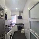 Hermoso Piso Cerca Al Centro De Madrid