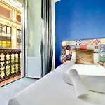 Charming Puerta Del Sol Center