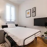 Fee4Me. Elegant Flat A Few Minutes From Atocha.
