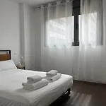 Valdebebas Con Garaje Gimnasio Y Piscina