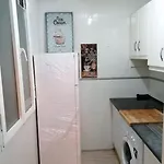 Sebastian Elcano, Apartamento Para 2 Con Terraza, Metro Embajadores