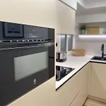 Centric Lovely Private Flat 2Bd, 2Bh + Ac