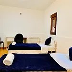 Apartamento Completo Para 8 Personas A 5 Minutos Del Aeropuerto E Ifema