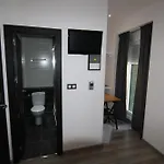 Hostal Mh Fuencarral