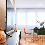 For You Rentals Apartamento Temporal Espacioso De Tres Dormitorios En Madrid Ore51