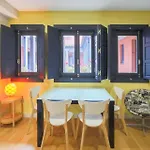 Two Bedroom Apartment Plaza Mayor By Sharingco