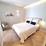 Stunning 8 Pax Apartment Close To Puerta Del Sol - Alcala