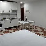 Bonito Y Acogedor Estudio