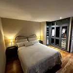 Apartamento Con Parking En Centro De Madrid-Chamberi