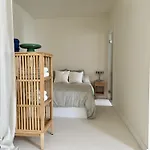 Casa Paloma En El Centro De Madrid