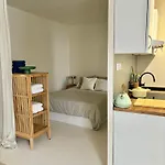 Casa Paloma En El Centro De Madrid