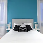 Tasteful Madrid Centre Rios Rosas - Business Ready