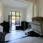 Encantador Apartamento Temporal Centrico Con Patio Privado Mpe51