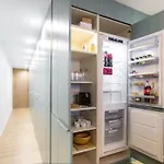 Charming Apartment In The Justicia Neighborhood