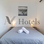 Ayz Joaquin Pol - Auto Check-In Property