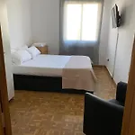 Encantadoras Habitaciones En La Castellana