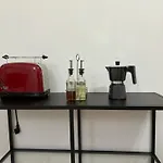 Comodo Y Tranquilo A 2 Minutos Del Metro