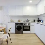 Alejandro Dumas Exclusive Living