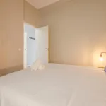 Excelente Piso De 3 Habitaciones En La Latina-Centro