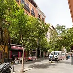 Modern And Bright-1Bedroom 2Bathrooms-La Latina