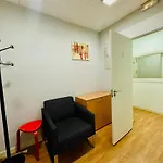 Punta Me Apartments In The Best Location Of Madrid