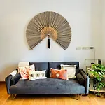Habitacion Privada Con Balcones, Centro Madrid, Malasana