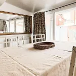 Charming Penthouse In Madrid-Centro - Oso