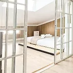 Charming Penthouse In Madrid-Centro - Oso