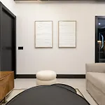 Luxury Almagro 2Bd-3Bth By Madrid4You
